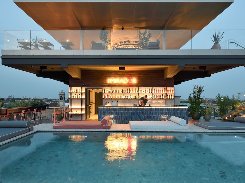 21 House of Stories Navigli — 4-Star Luxury Hotel in Milan, Italy