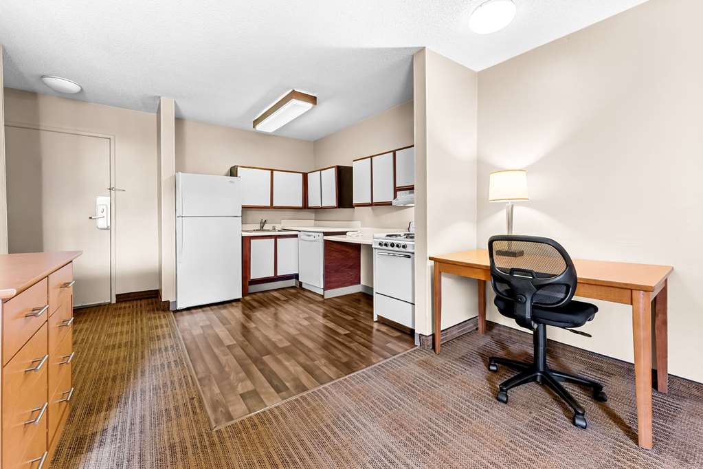 Suburban Studios Macon North - photo 23