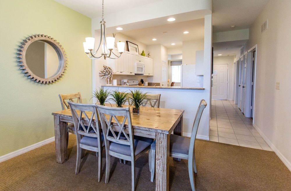 Messina Vacation Rental at Lely Resort. Spacious 3 BR 2 Bath Condo with Lake Views and Handicap Accessibility. Enjoy Community Pool Hot Tub and Proximity to Naples Beaches and Dining - photo 8