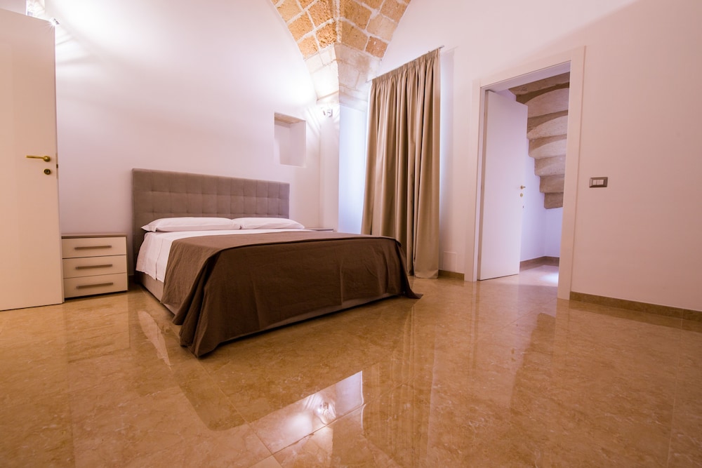 Il Primitivo Rooms - carbon neutral hotel in Lecce