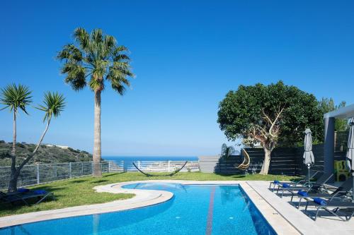Akira Villa — 4-Star Luxury Hotel in Rethymno, Greece