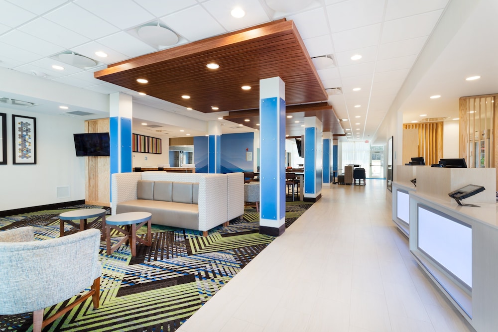 Holiday Inn Express & Suites Niceville Eglin Area by IHG - photo 16