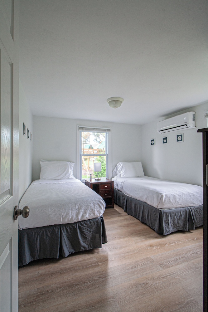 Hampton's Vacation Inn - photo 38