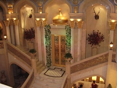Tumaris Hotel — hotel in Urumqi