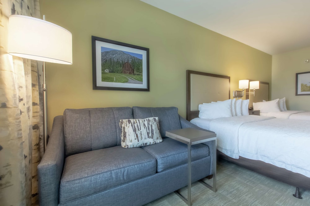 Hampton Inn Great Falls - photo 16