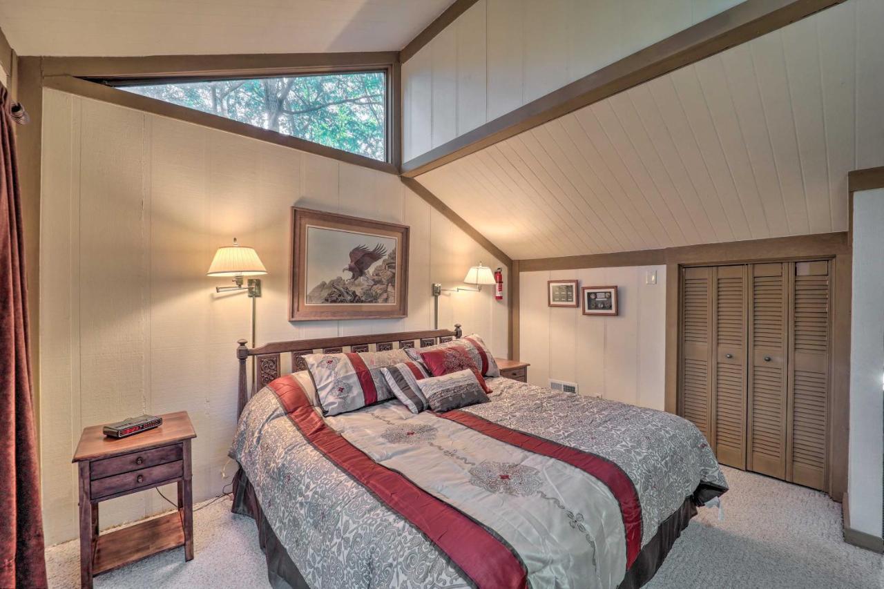 Ski Resort Cabin with Deck in Beech Mountain - photo 21