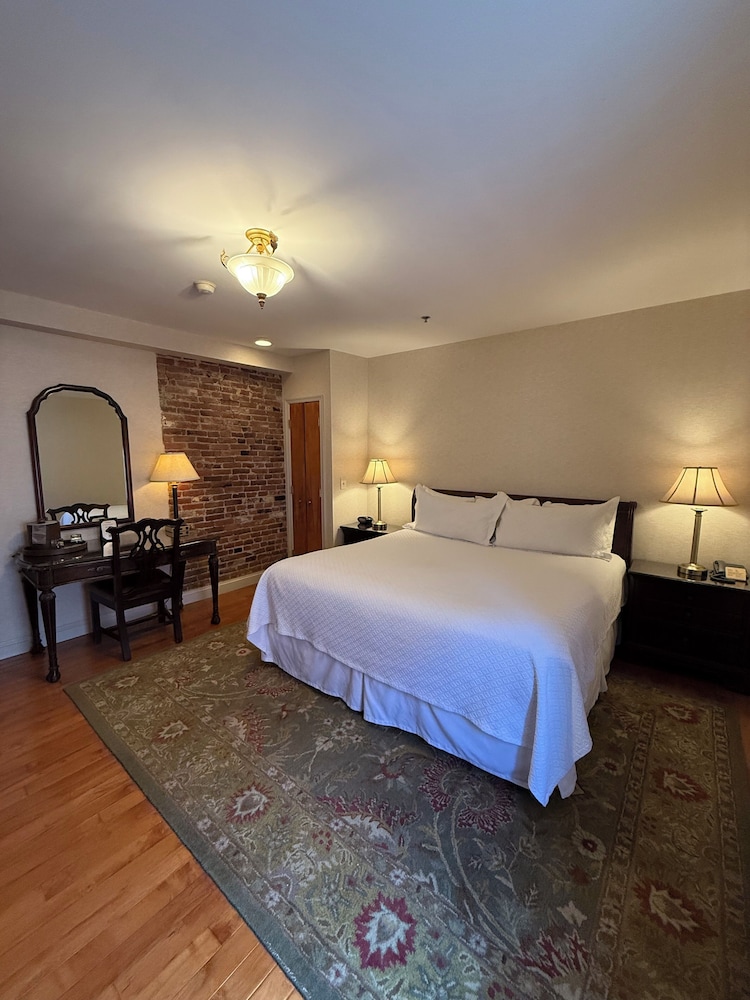 Penn's View Hotel - photo 23