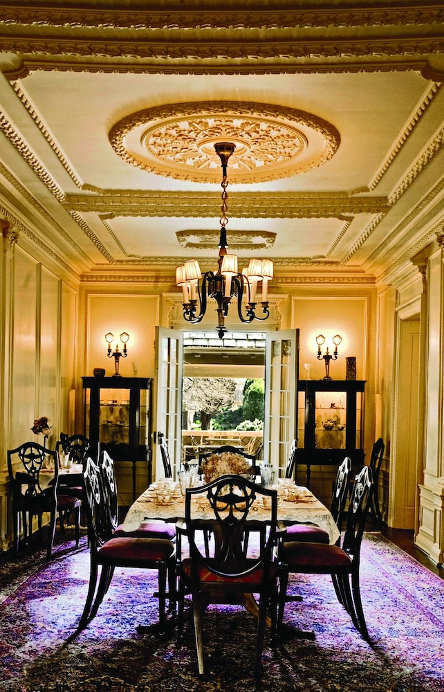 The Inn at Irwin Gardens - photo 18