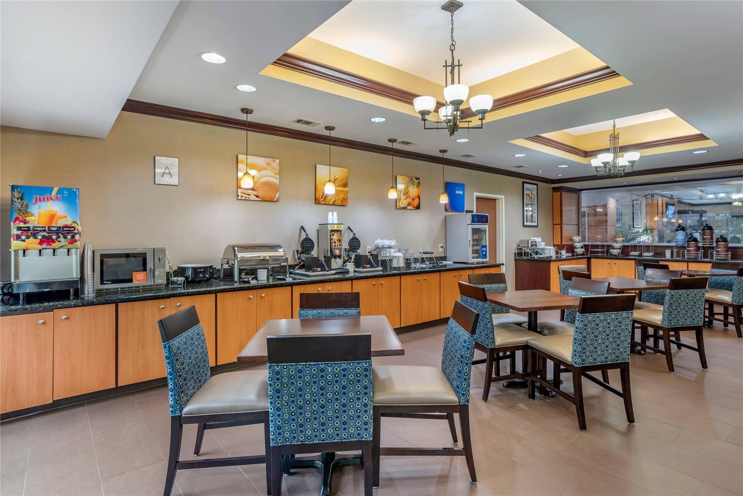 Comfort Suites Vicksburg - photo 20