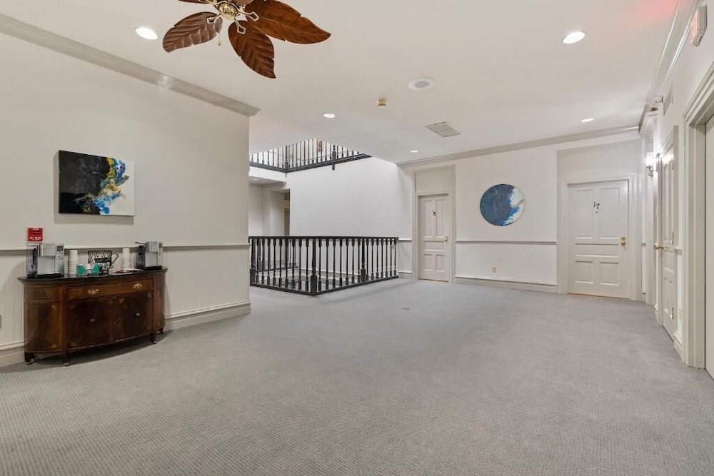 The Audubon Hotel and Event Venue - photo 3