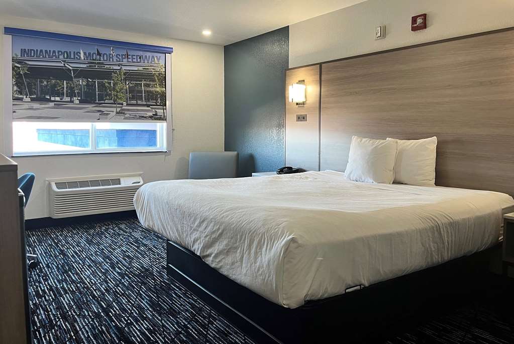 Baymont by Wyndham Indianapolis Northeast - photo 24