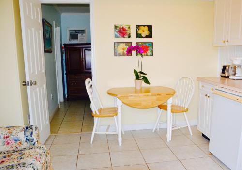 Sea Turtle Inn - photo 19
