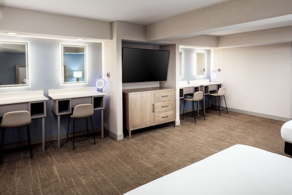 DoubleTree by Hilton Phoenix Mesa - photo 46