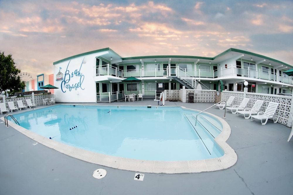 Beach Carousel Motel - photo 11