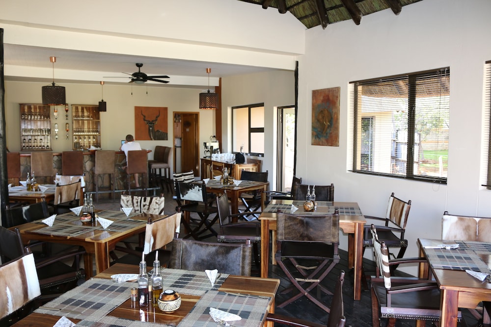 Ijaba Lodge at Buschfeld Park — Outjo — photo 3