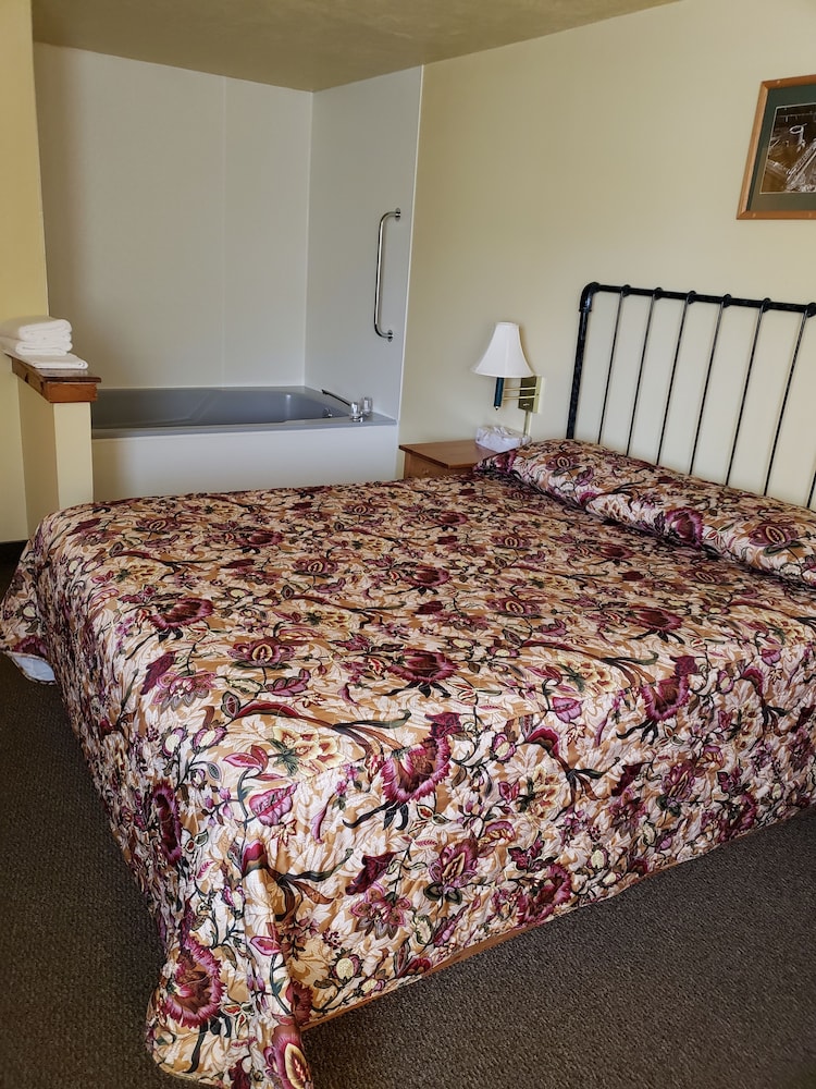 Columbia River Inn - photo 26