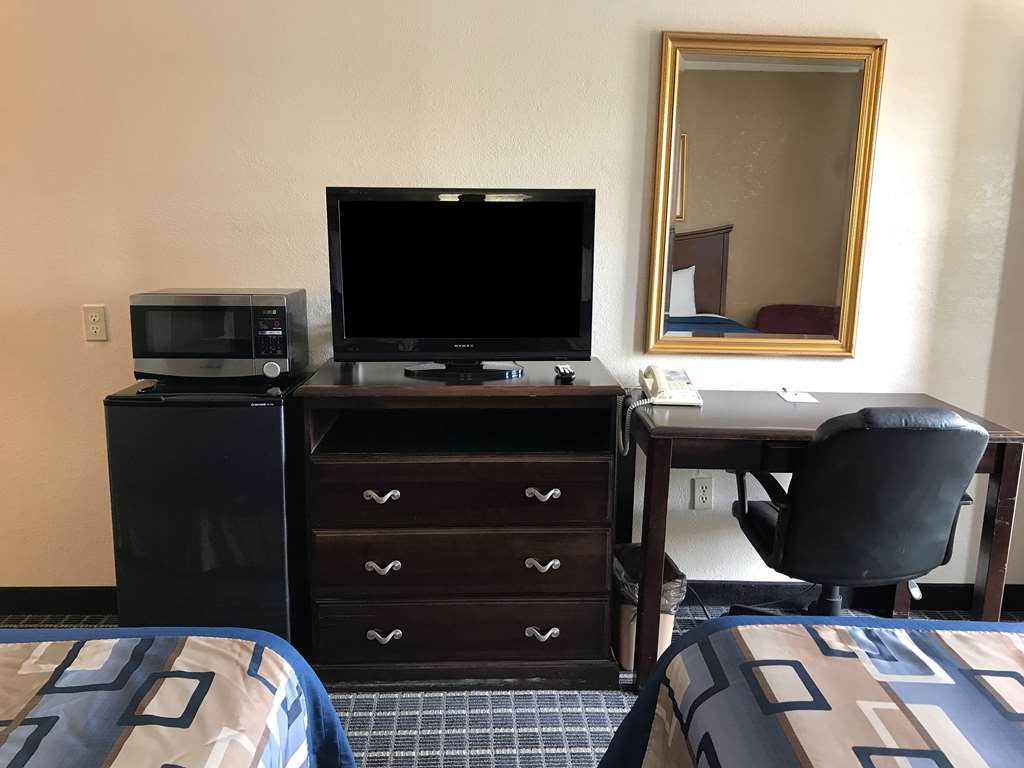 Americas Best Value Inn Mount Vernon - photo 12