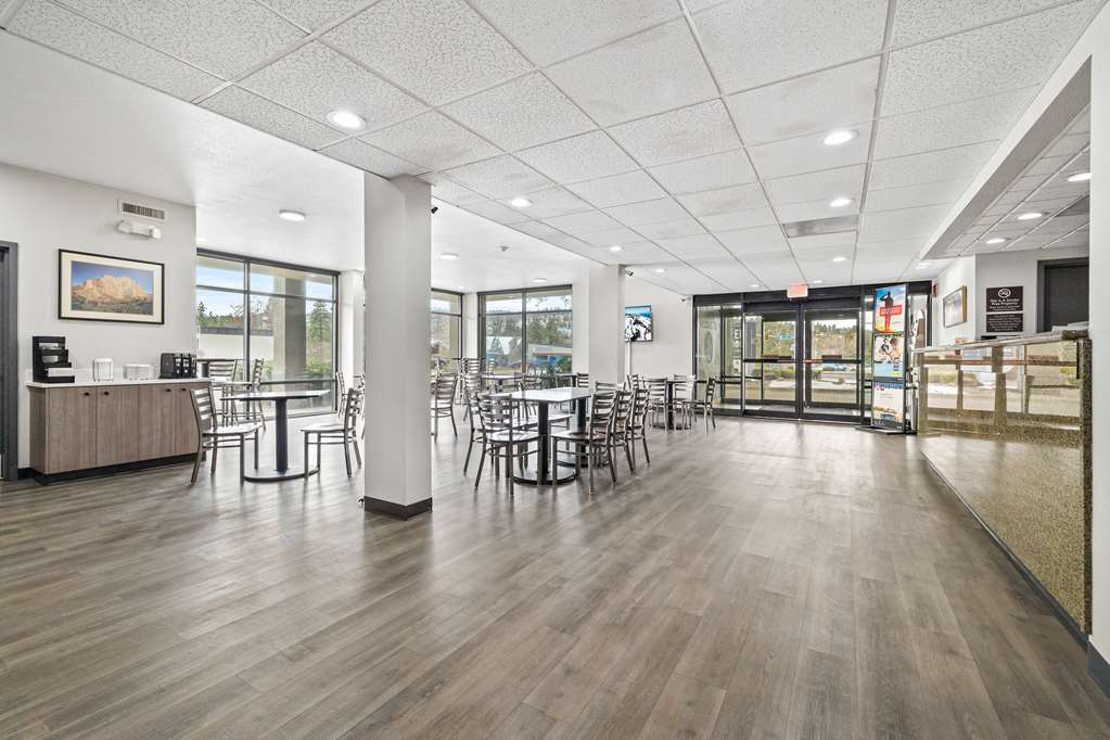 Red Lion Inn & Suites Deschutes River Bend - photo 33