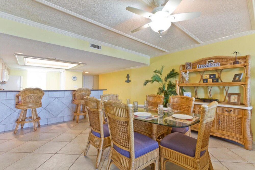 Saida IV Condominium 901 — 4-Star Luxury Hotel in South Padre Island, United States