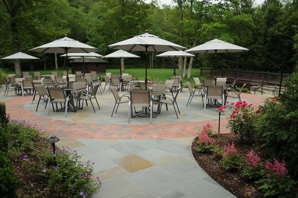 The Beaumont Inn - photo 43
