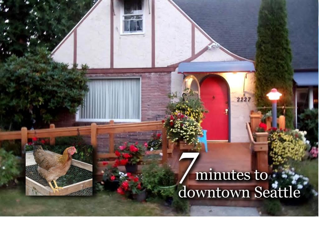 English Tudor View Bed and Breakfast — 4-Star Luxury Hotel in Mercer Island, United States