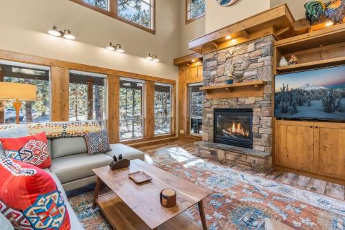 Pine House Retreat — 4-Star Luxury Hotel in Bend, United States