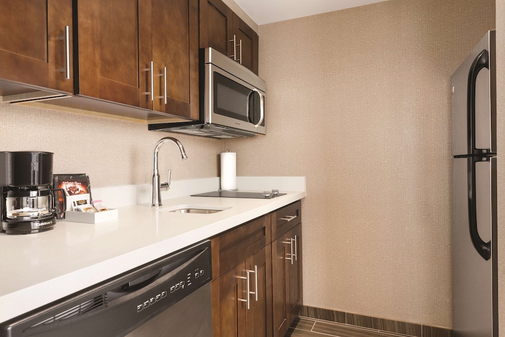 Homewood Suites by Hilton Washington DC Capitol Navy Yard - photo 18