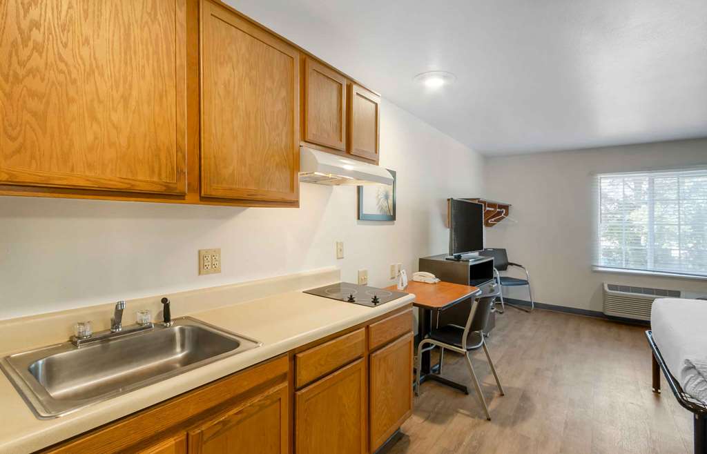 Extended Stay America Select Suites Charleston North Charleston I 526 - photo 17