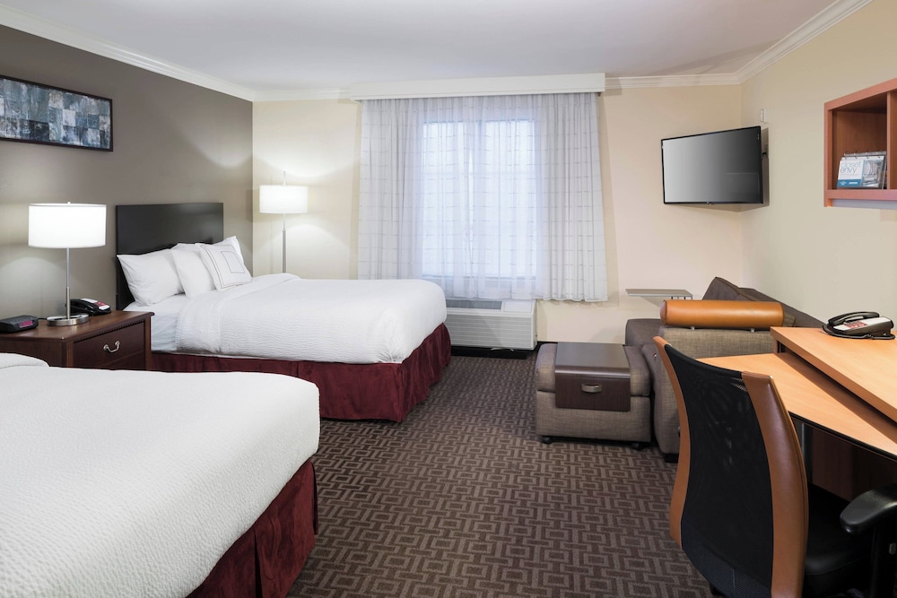 TownePlace Suites by Marriott San Antonio Airport - photo 9