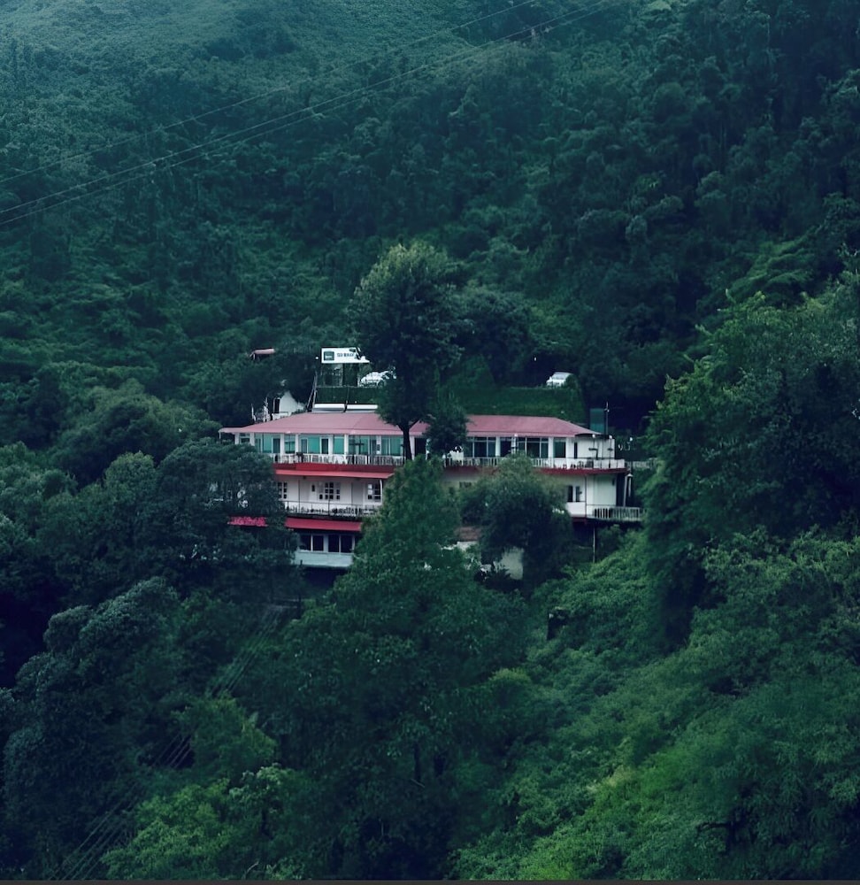 The Perfect Hideout - last minute hotel in Mussoorie