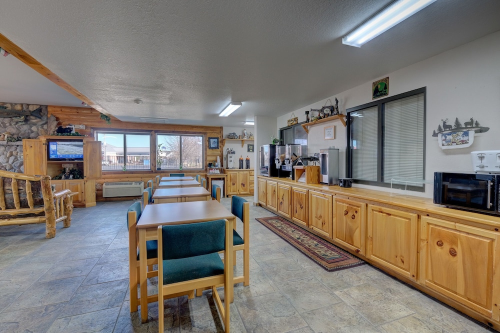 Booneslick Lodge of Neosho - photo 49