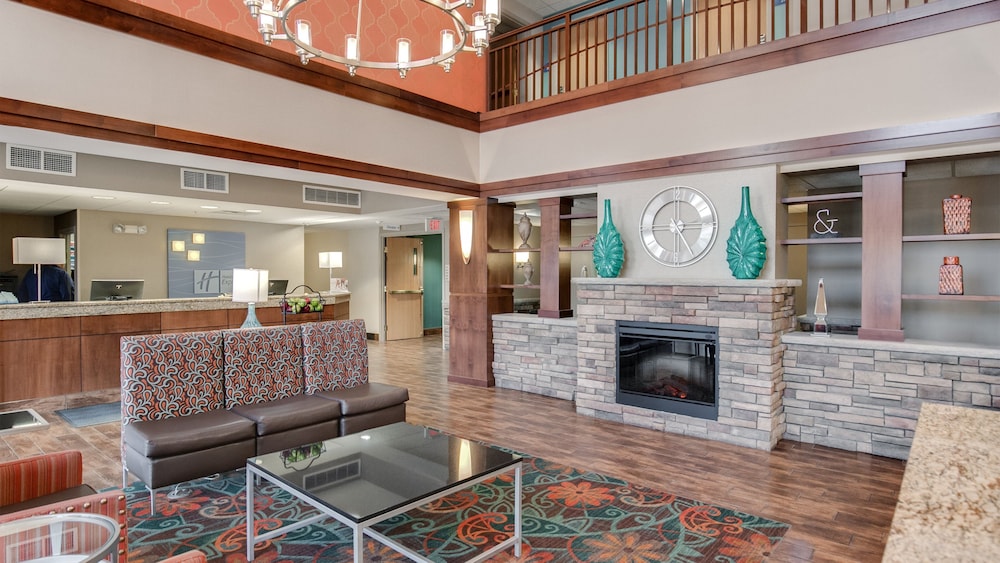 Holiday Inn Express Hotel & Suites St. Cloud by IHG - photo 57
