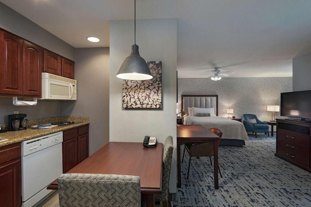 Homewood Suites by Hilton Fort Collins - photo 21