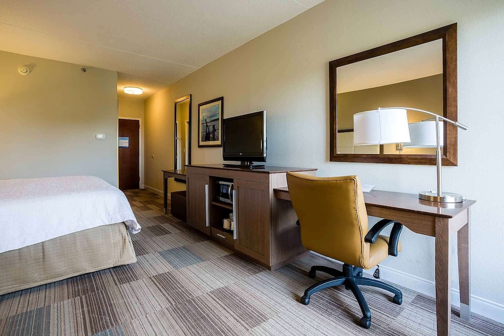 Hampton Inn Somerset - photo 15