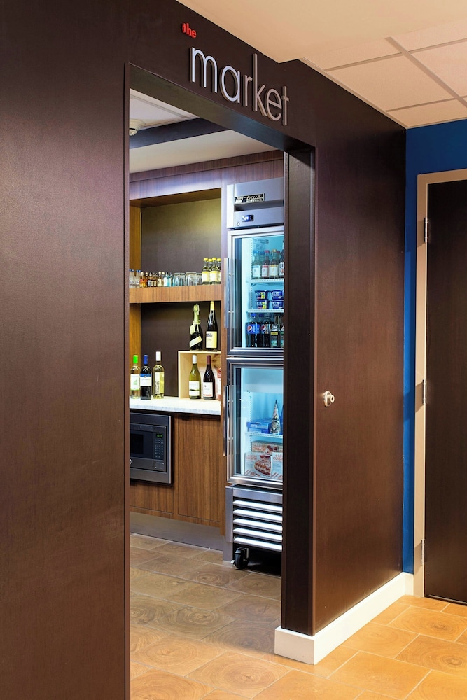 Courtyard Marriott Binghamton - photo 32