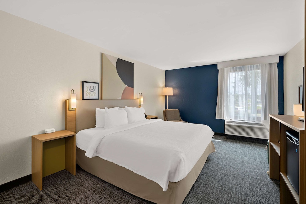Spark by Hilton Tifton - photo 22