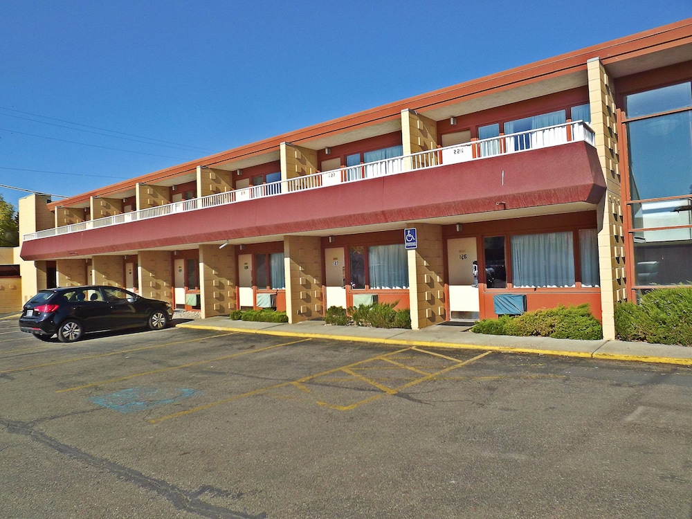 Travelodge by Wyndham Kalispell - photo 28