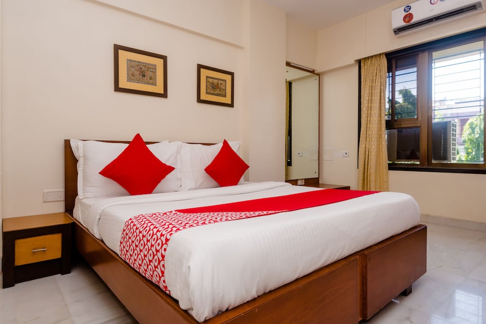 OYO 26978 Tuliip Domestic Airport Suites