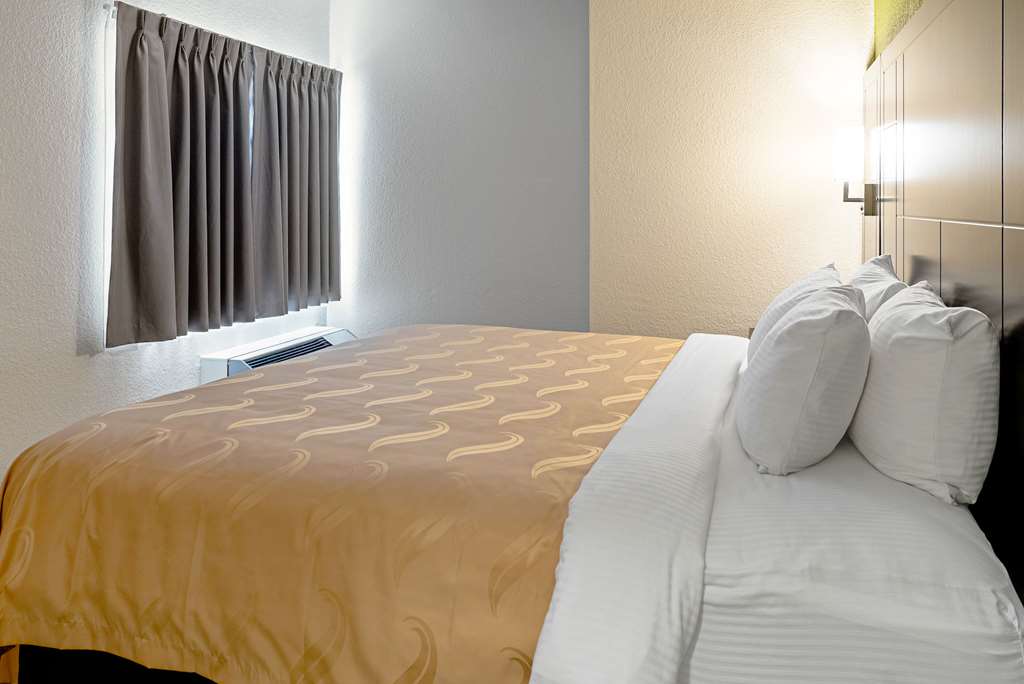 Quality Inn & Suites Robbinsville - photo 25