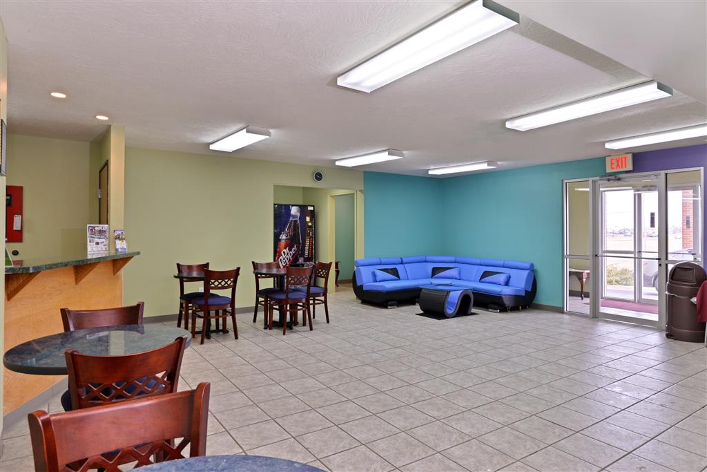 Americas Best Value Inn Seymour - photo 7