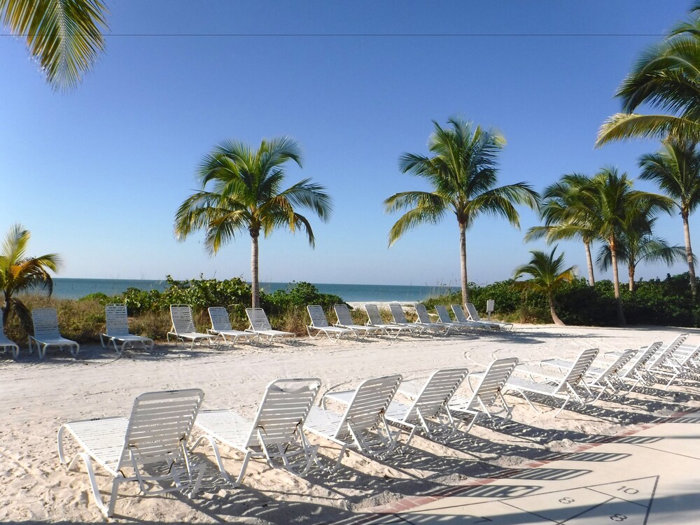 Waterside Inn on the Beach - photo 75
