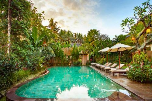 Zyandru 1 BR Deluxe Garden View — 4-Star Luxury Hotel in Ubud, Indonesia