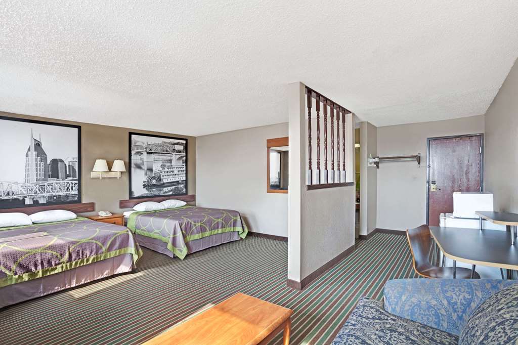 Super 8 by Wyndham Nashville Dntn Opryland Area - photo 14