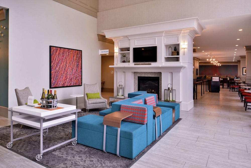 Hilton Garden Inn Terre Haute - photo 70