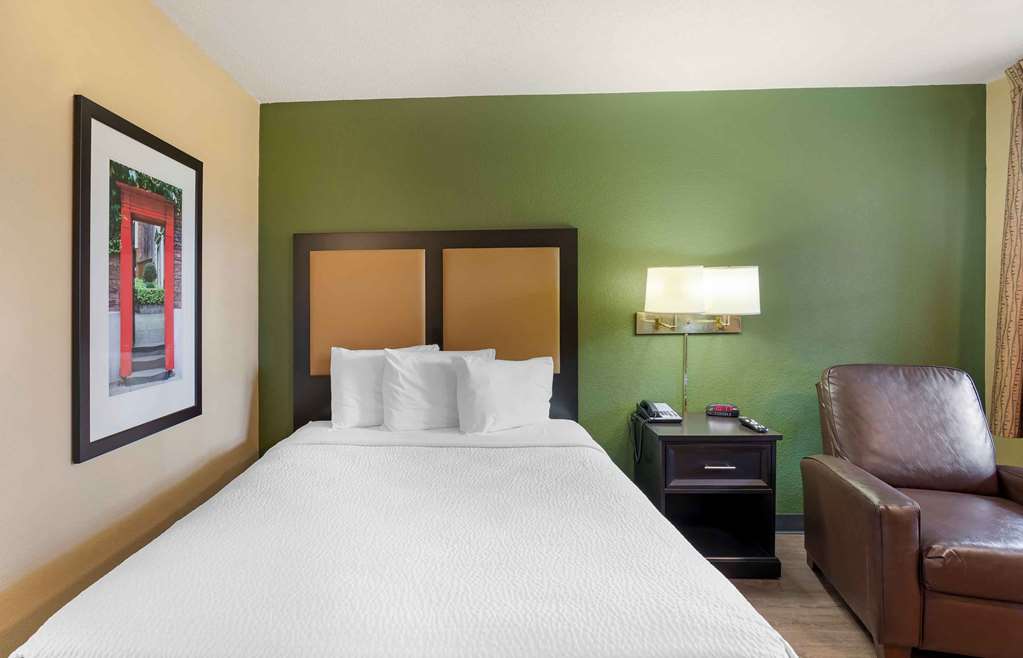 Extended Stay America Select Suites Newport News Oyster Pt - photo 14