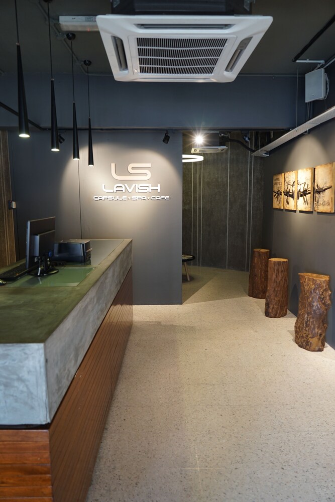 Lavish Capsule — George Town — photo 2