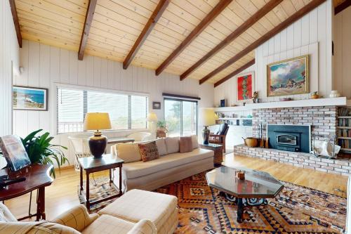 Humboldt Bay Retreat in Eureka, United States