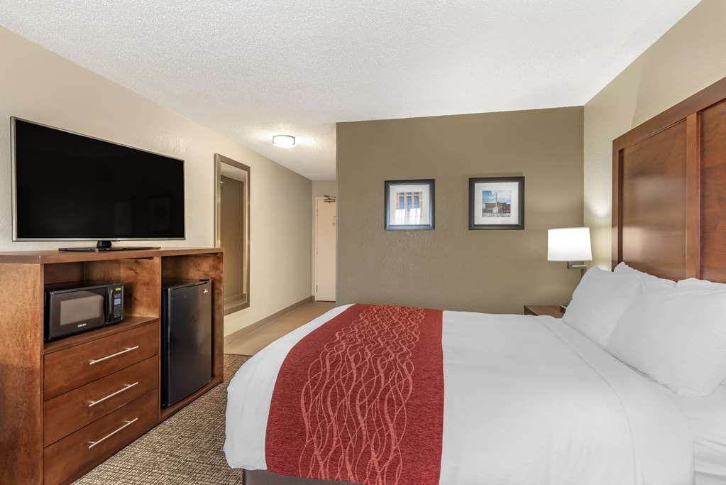 Comfort Inn & Suites Middletown Franklin - photo 9