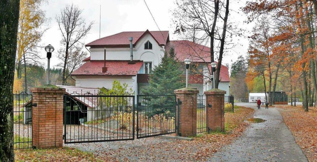 Lesnaya - carbon neutral hotel in Unknown City