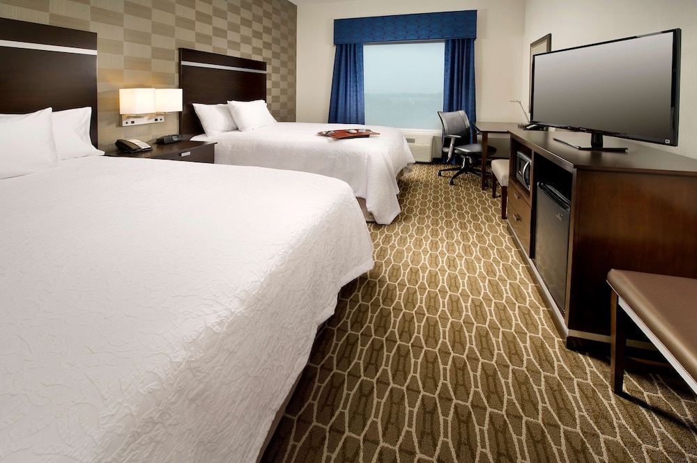 Hampton Inn & Suites Washington DC North Gaithersburg - photo 11
